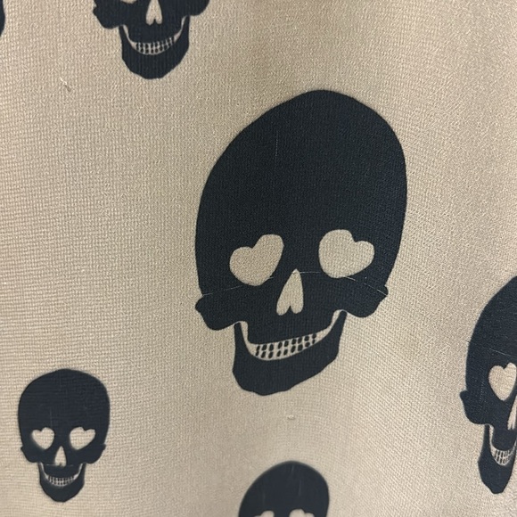 Y2K high low Skull Tank - Picture 3 of 4